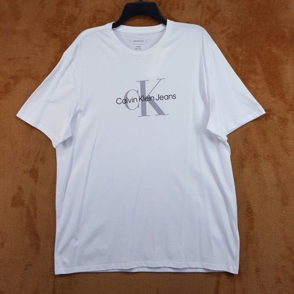 CALVIN KLEIN Shirt Mens XL White Pullover Crew Retro Logo T-Shirt Tee